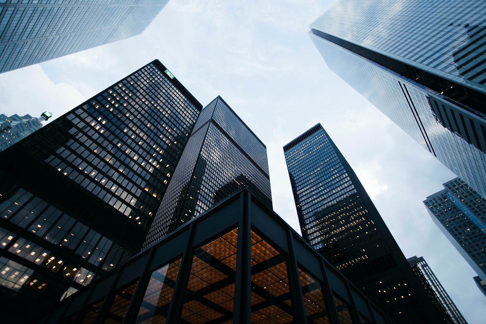 Banking & Financial Services ITAD